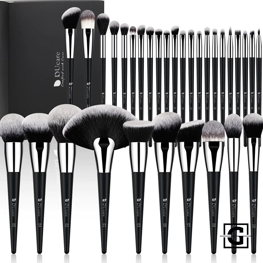 DUCARE SET DE 32 BROCHAS PARA MAQUILLAJE NINJA BLACK